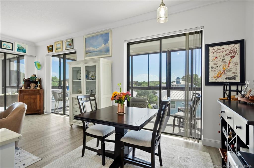 150 SE Four Winds Drive B401