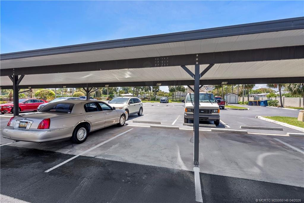 150 SE Four Winds Drive B401