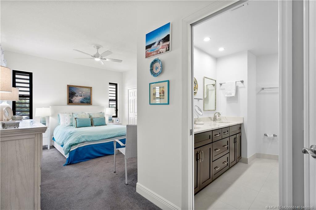 150 SE Four Winds Drive B401