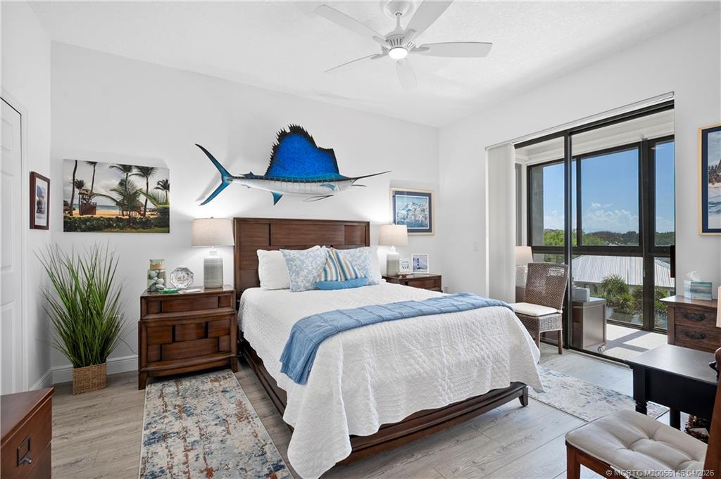 150 SE Four Winds Drive B401