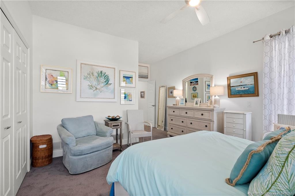 150 SE Four Winds Drive B401