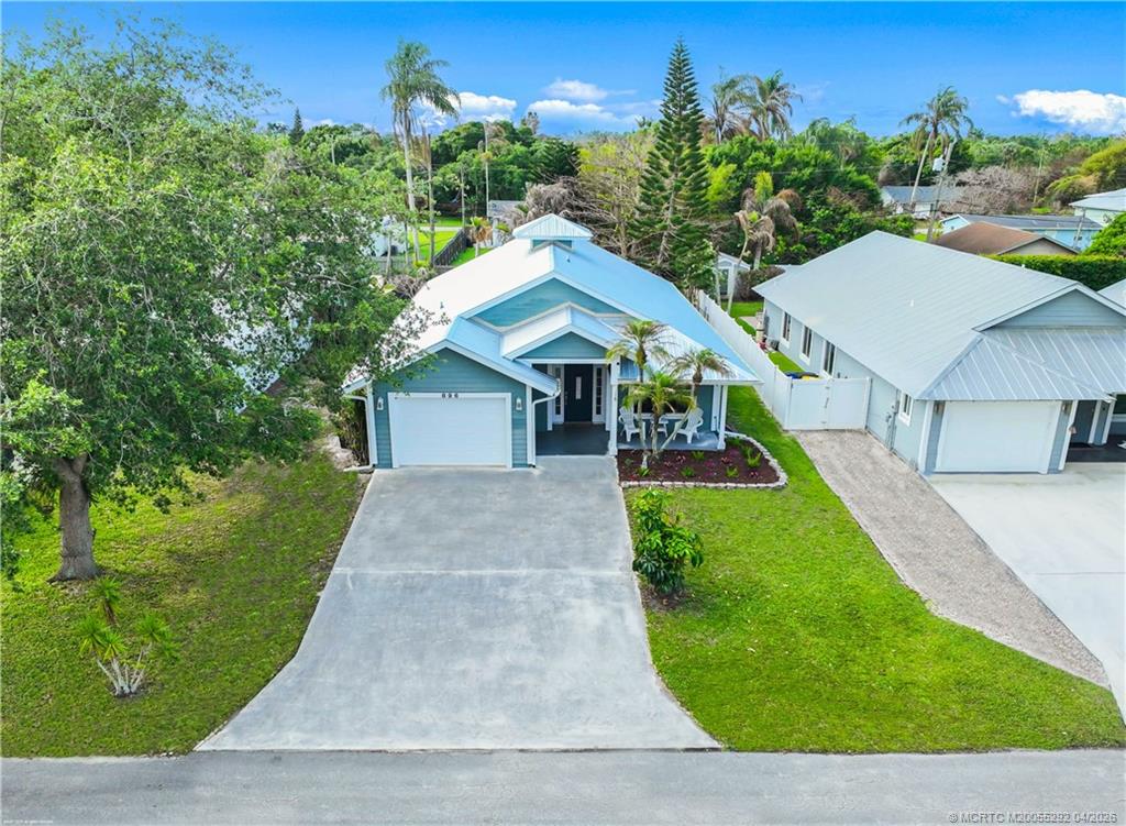 896 SW 34th Terrace