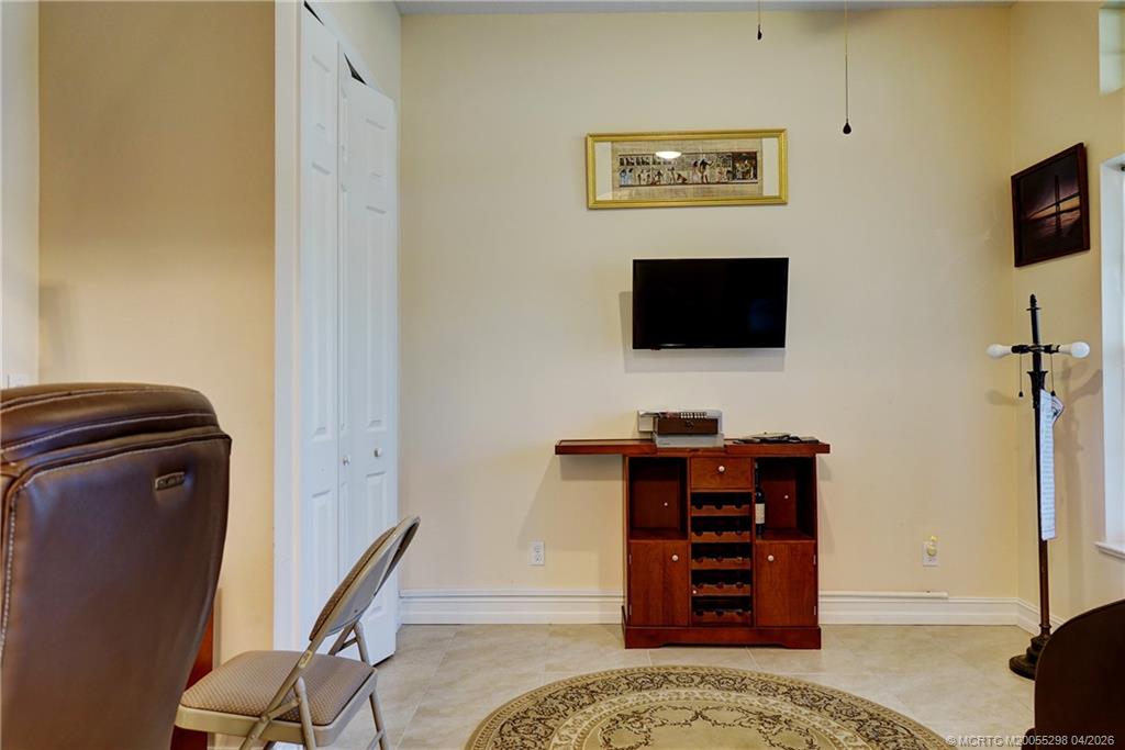 2961 SW Boxwood Circle
