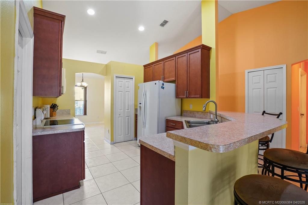 2009 SW Monterrey Lane