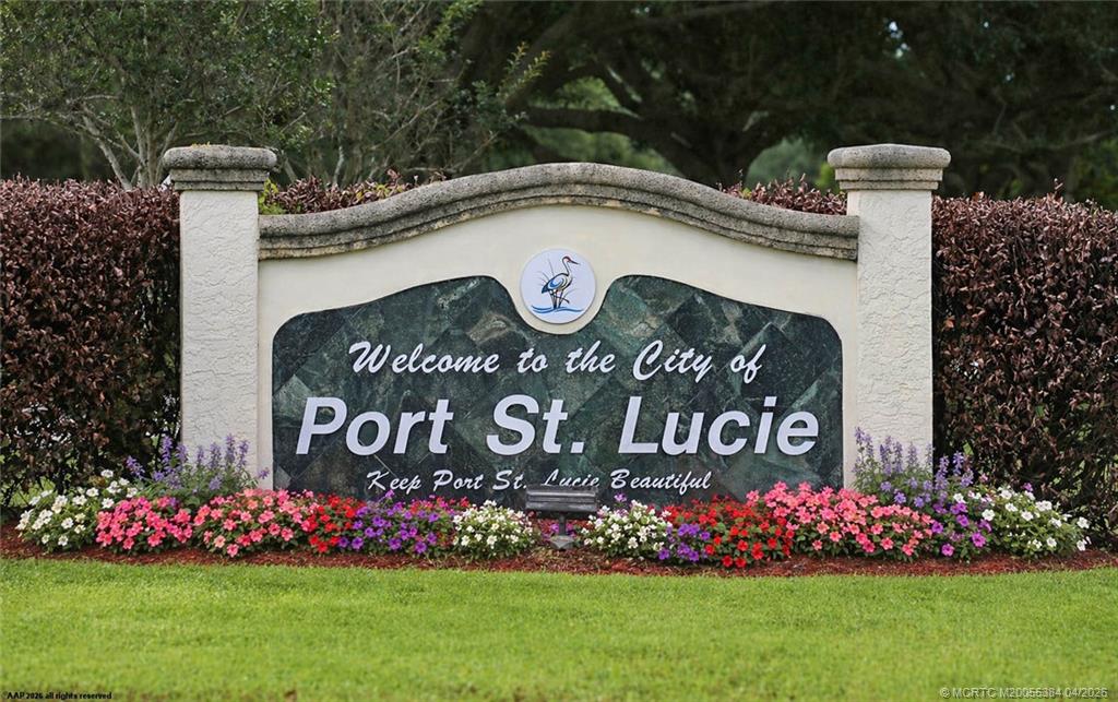 2009 SW Monterrey Lane