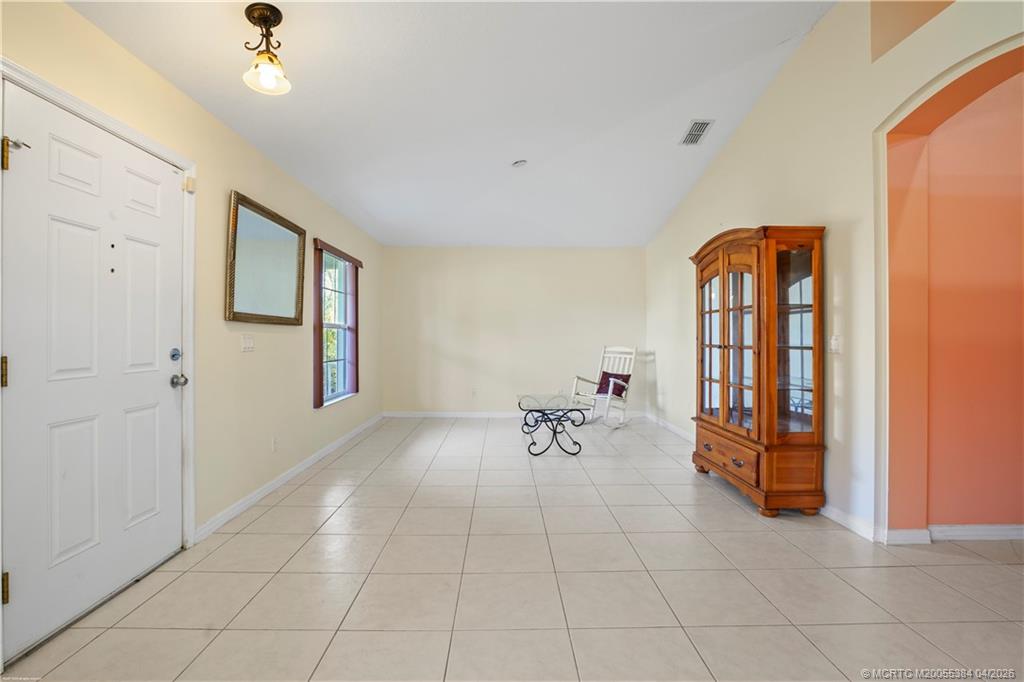 2009 SW Monterrey Lane