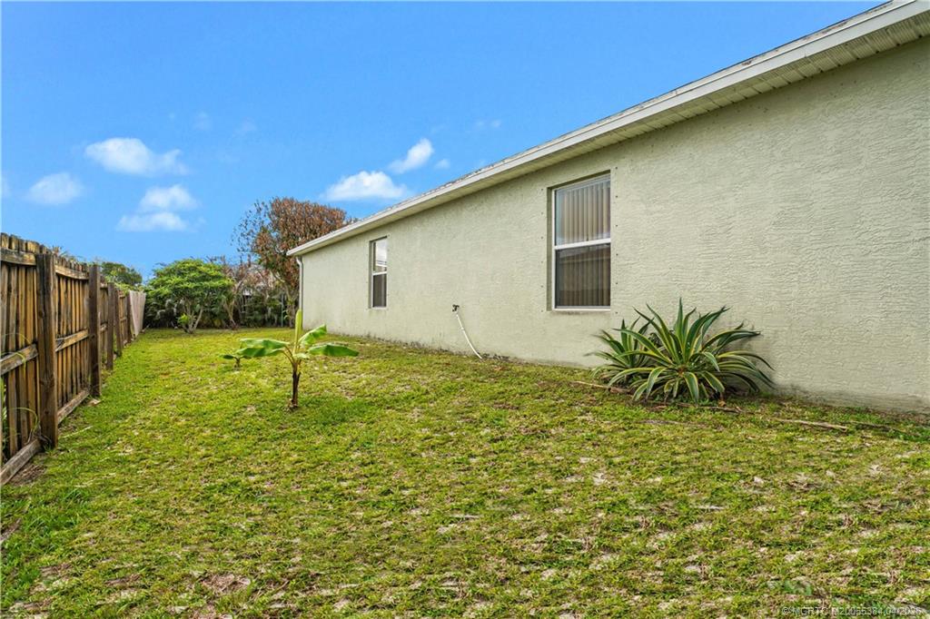 2009 SW Monterrey Lane