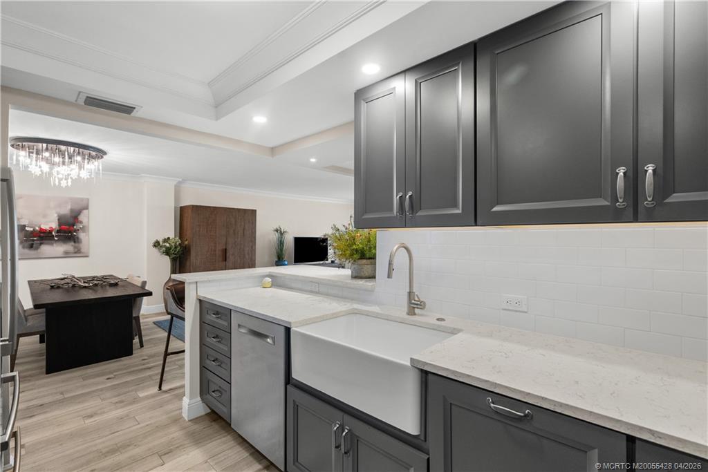 125 Ocean Avenue 506