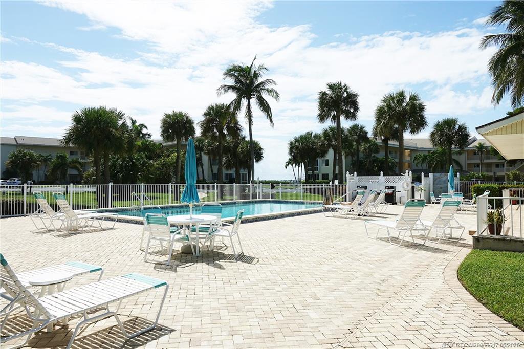 2375 NE Ocean Blvd 202