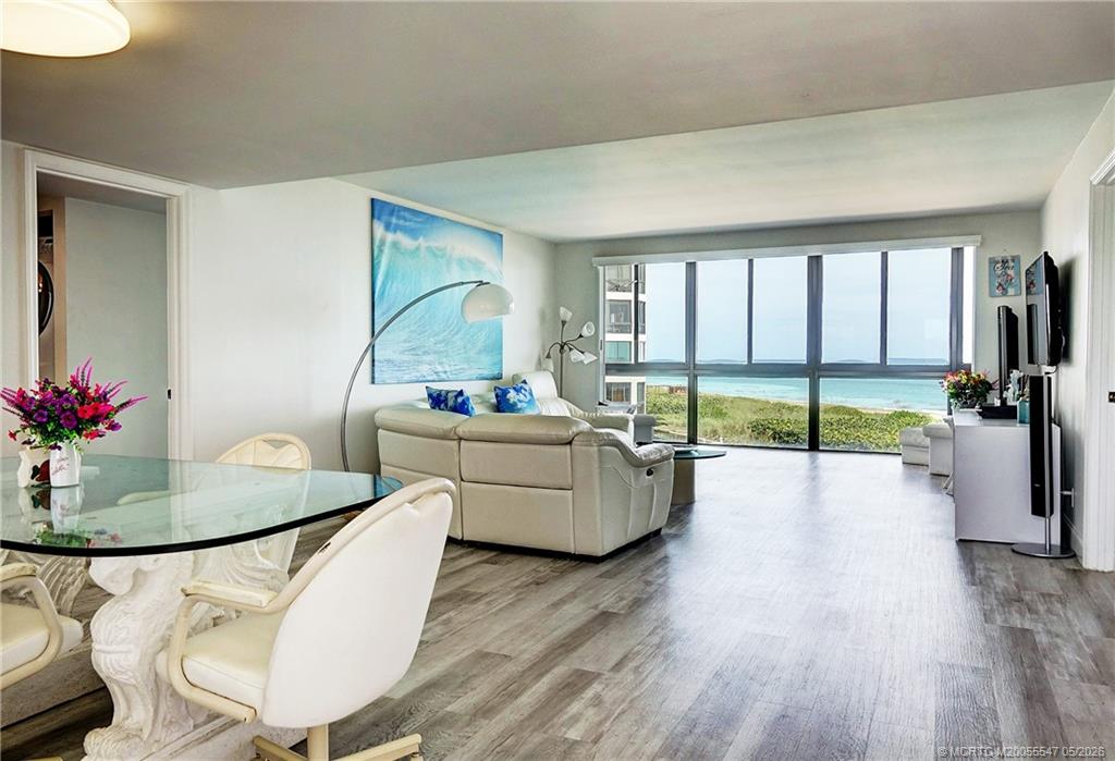 2375 NE Ocean Blvd 202