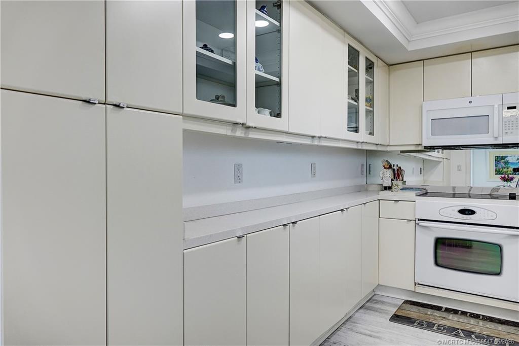 2375 NE Ocean Blvd 202