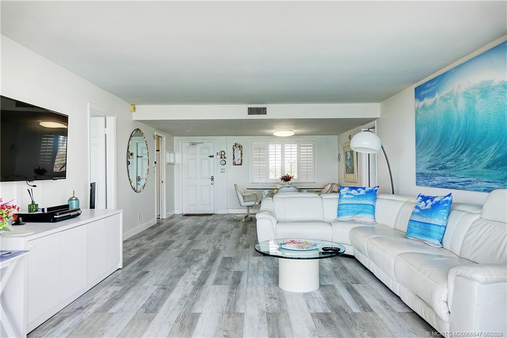 2375 NE Ocean Blvd 202