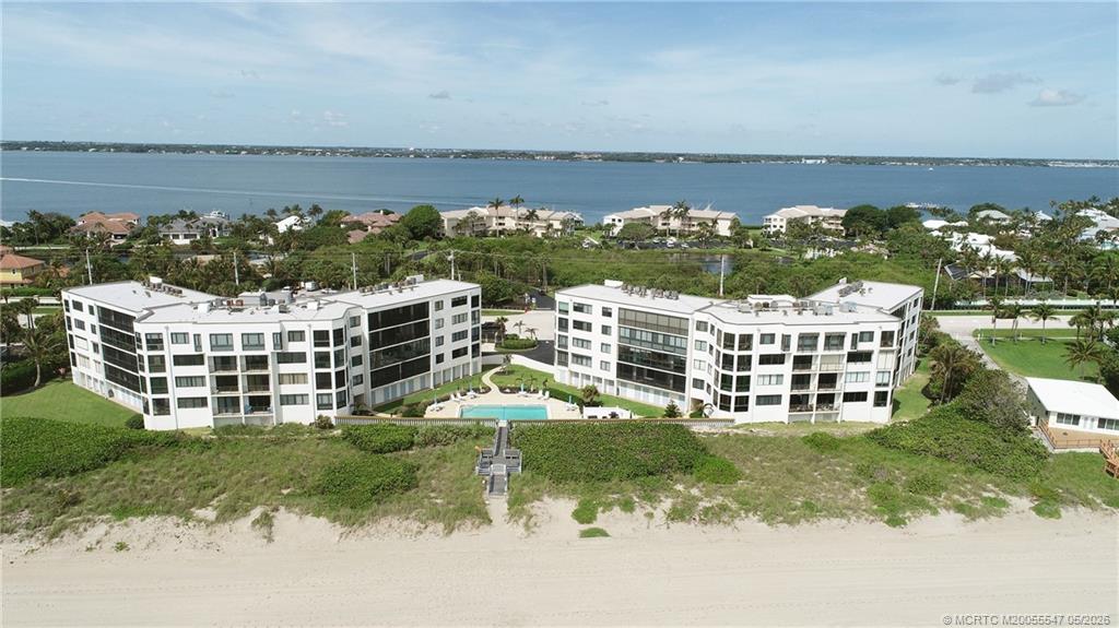 2375 NE Ocean Blvd 202