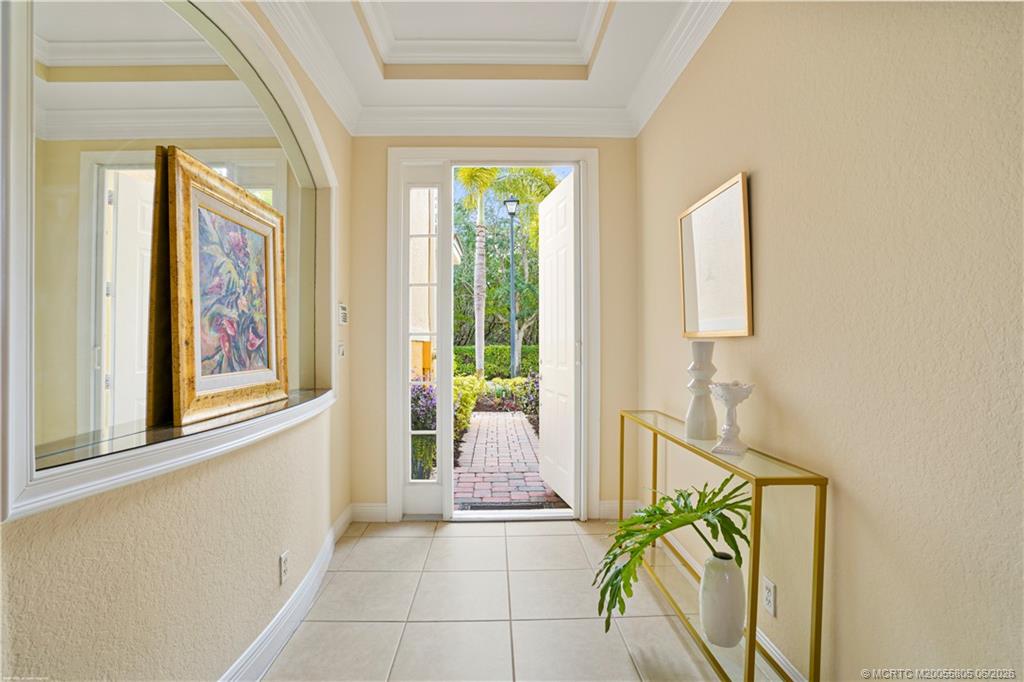 2408 SW Island Creek Trail