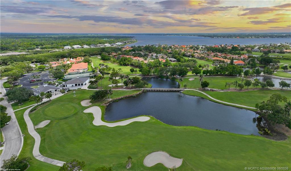 2408 SW Island Creek Trail