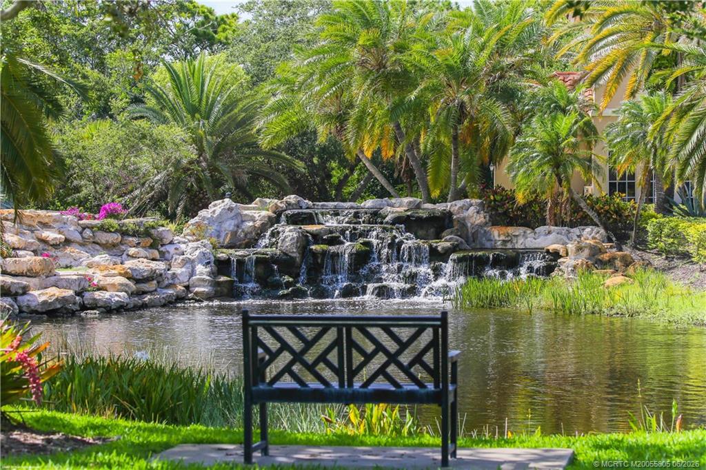 2408 SW Island Creek Trail