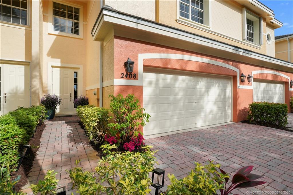 2408 SW Island Creek Trail