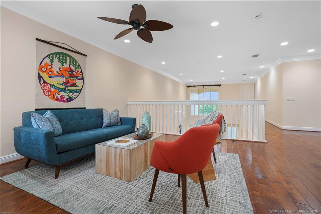 2408 SW Island Creek Trail