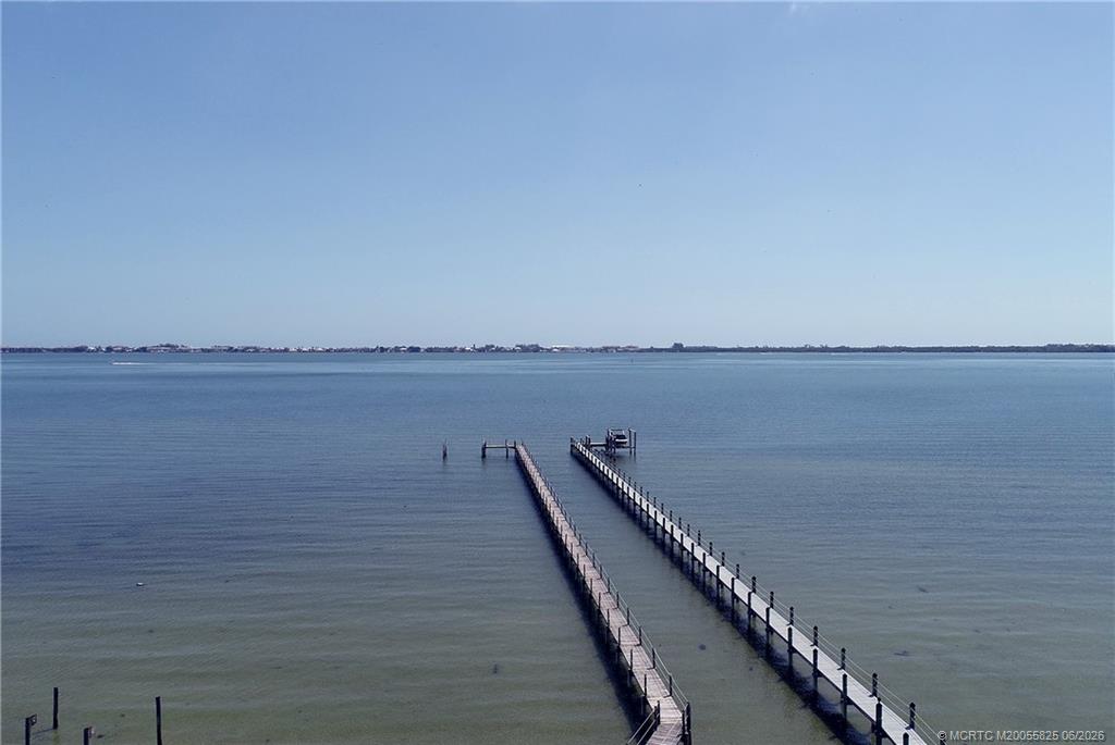 114 N Sewalls Point Road