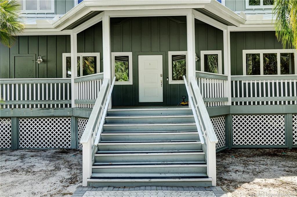 114 N Sewalls Point Road