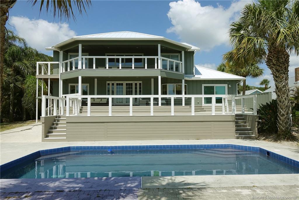 114 N Sewalls Point Road