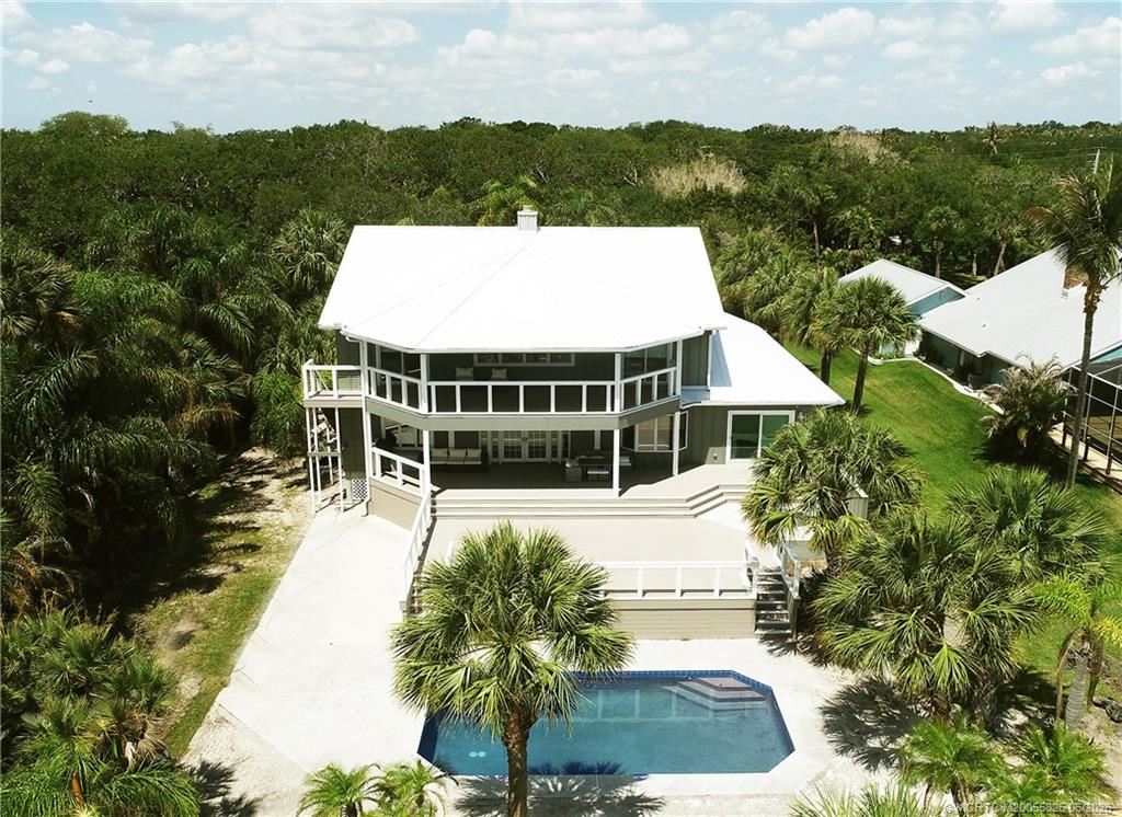 114 N Sewalls Point Road