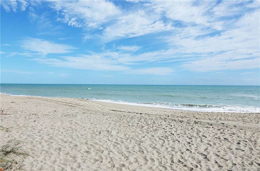 10200 S Ocean Drive 110
