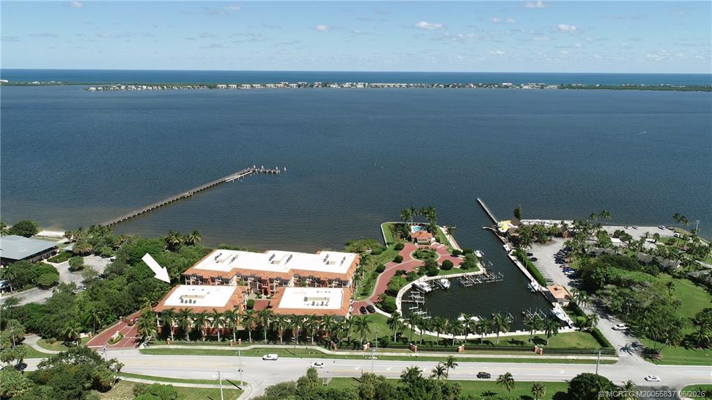 1532 NE Outrigger Landings Drive