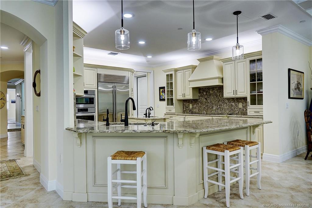 1532 NE Outrigger Landings Drive