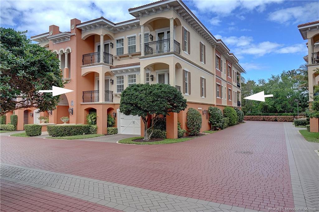1532 NE Outrigger Landings Drive