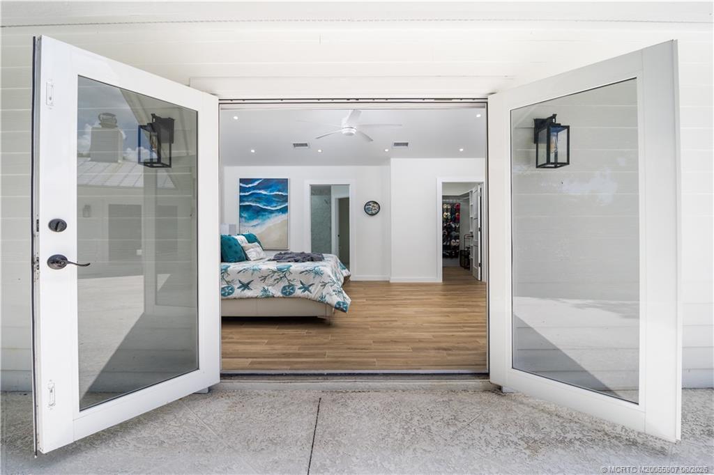 10 Ridgeland Drive