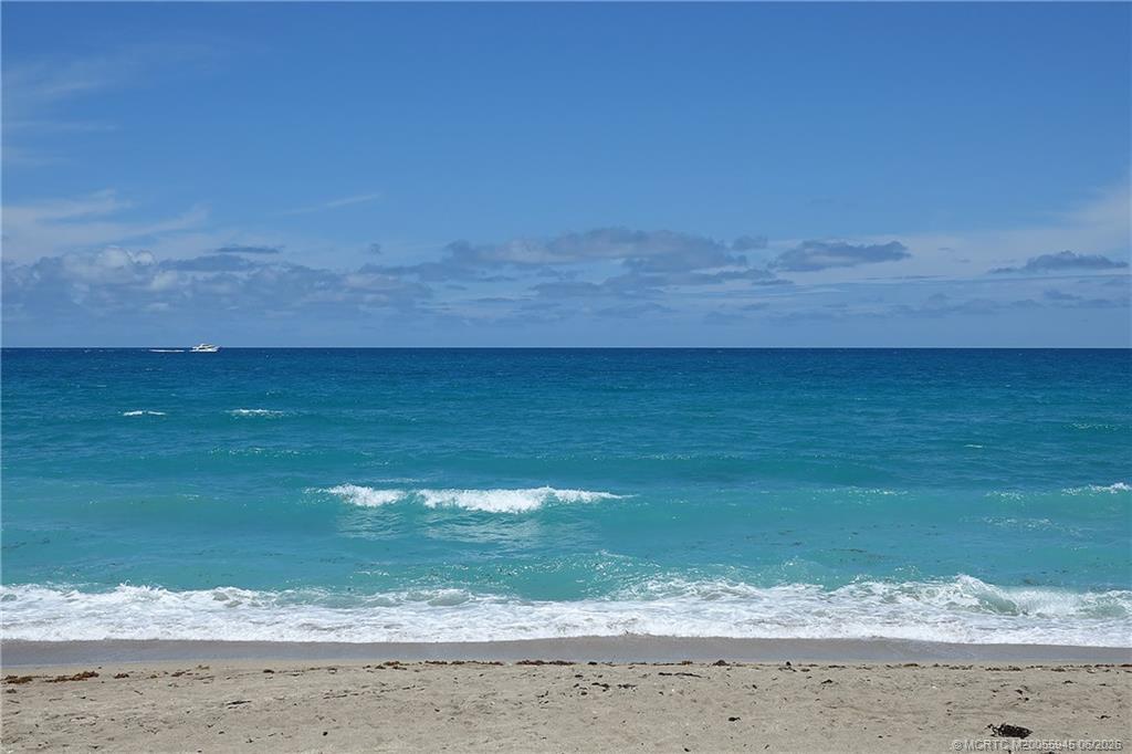 9940 S Ocean Drive 809
