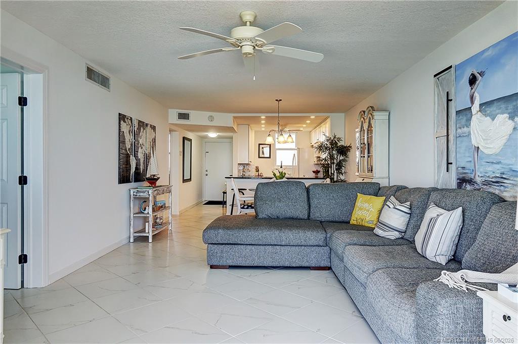 9940 S Ocean Drive 809
