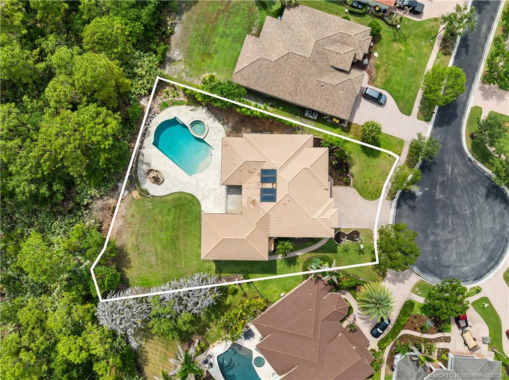5044 SW Saint Creek Drive