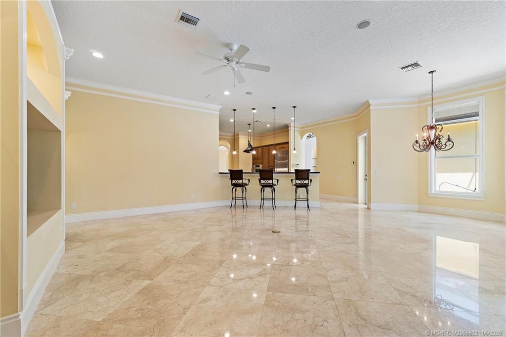 32 SW Wiregrass Ct