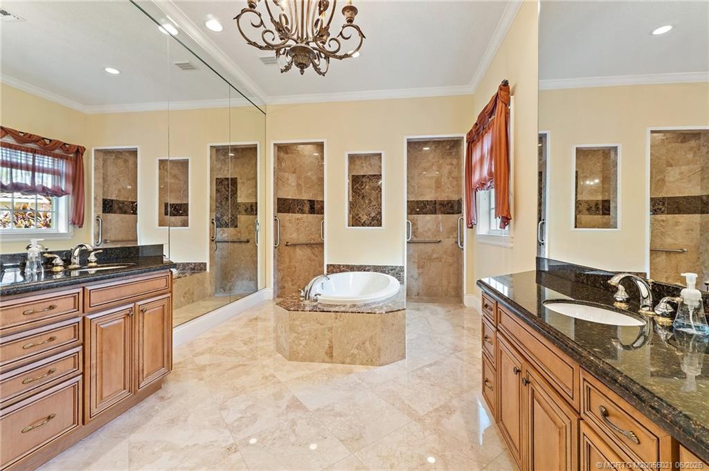 32 SW Wiregrass Ct