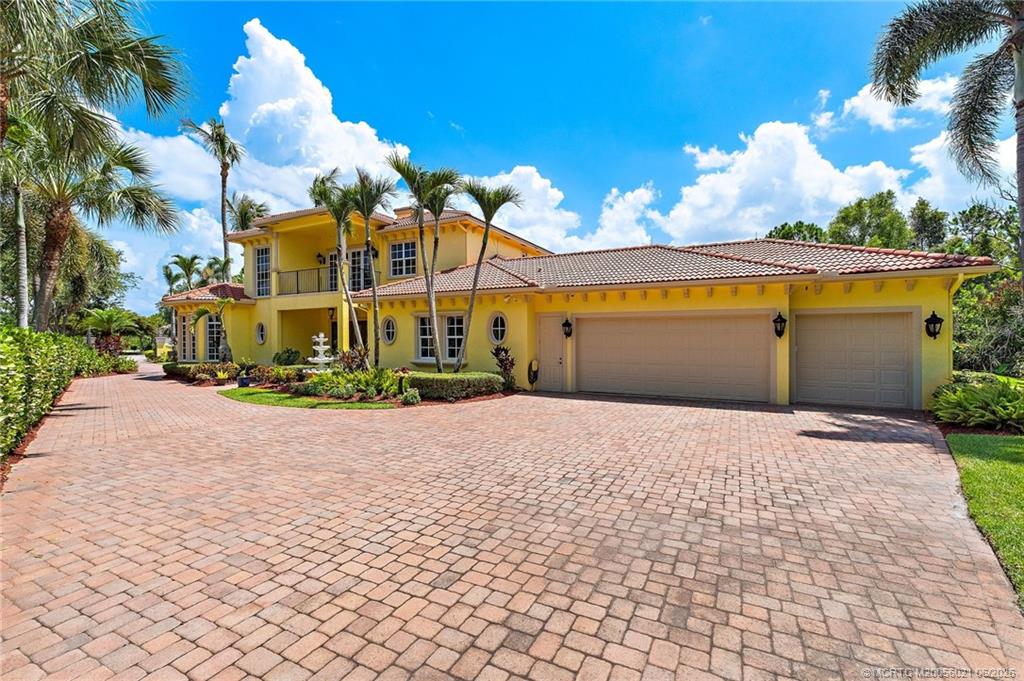 32 SW Wiregrass Ct