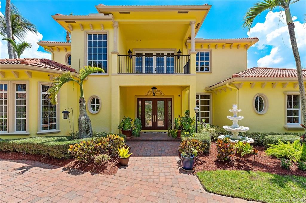 32 SW Wiregrass Ct