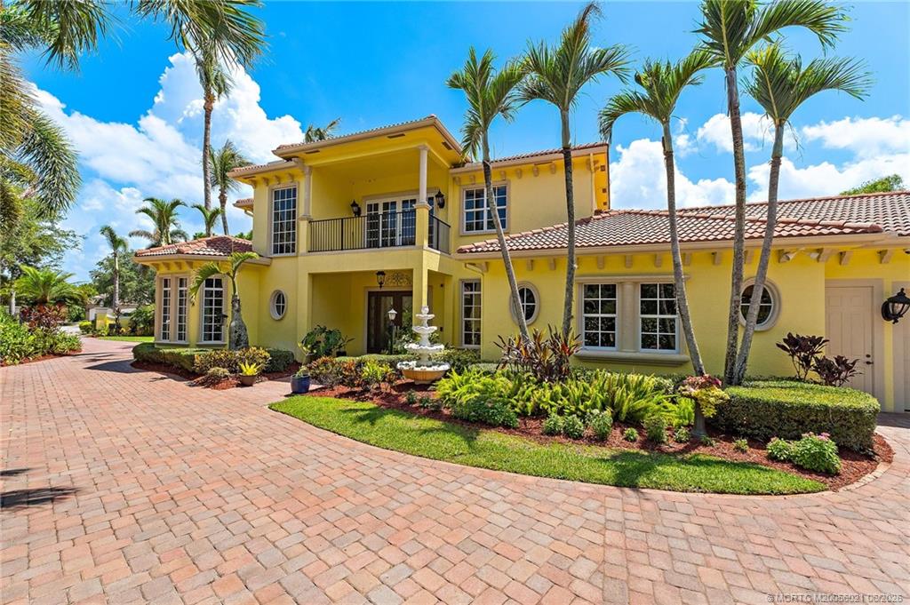 32 SW Wiregrass Ct