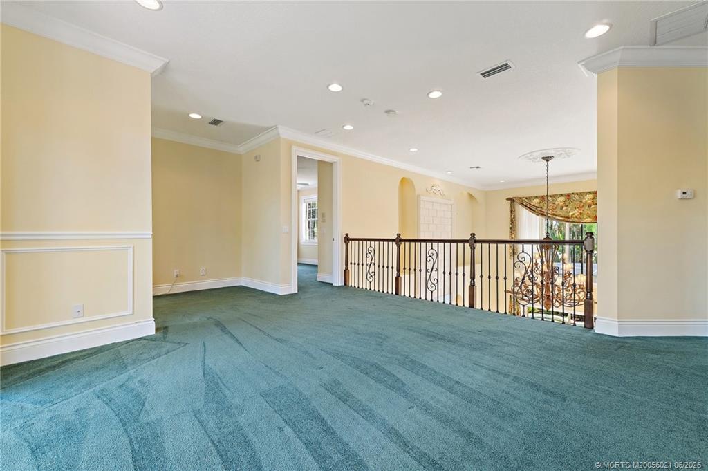 32 SW Wiregrass Ct