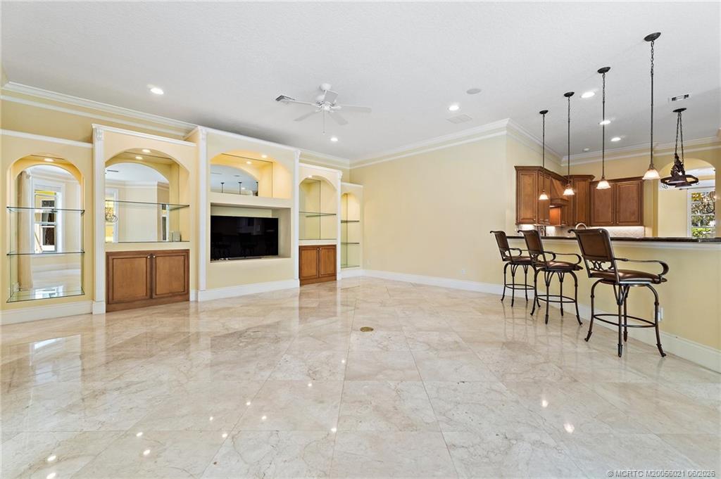 32 SW Wiregrass Ct