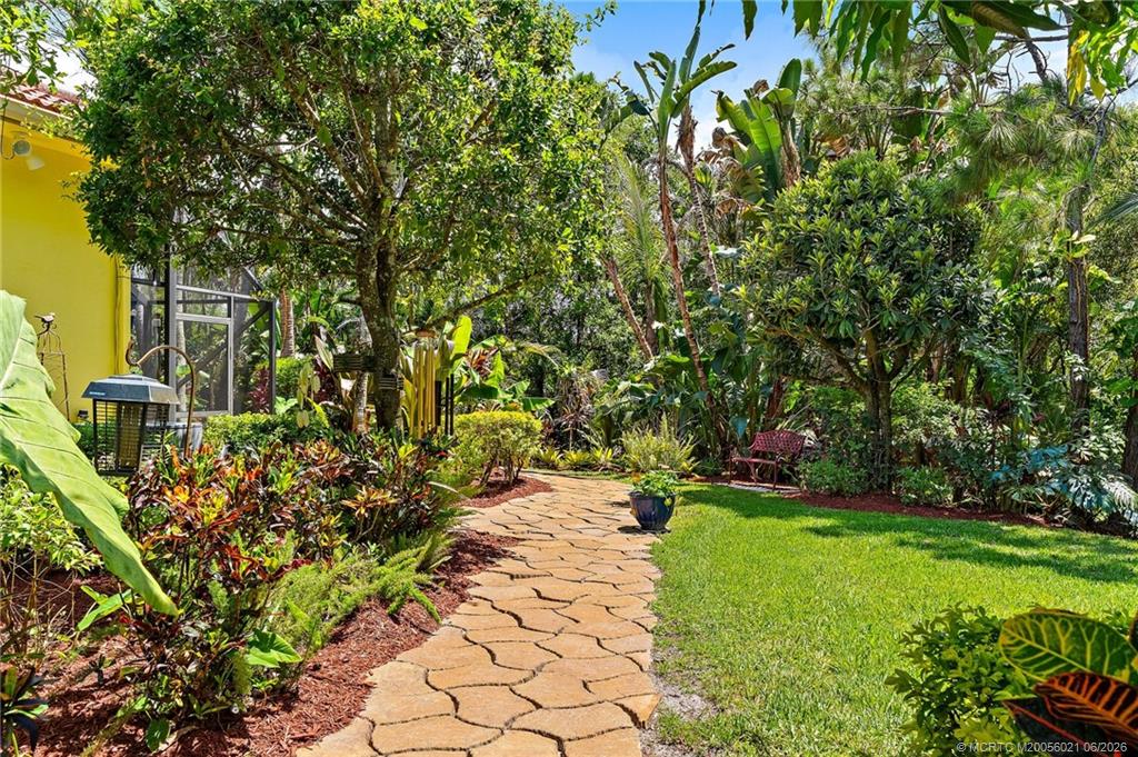 32 SW Wiregrass Ct