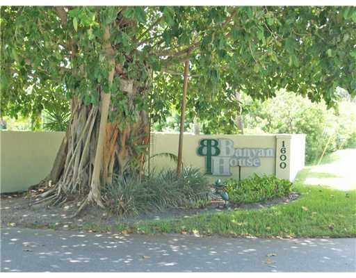 1600 SE SAINT LUCIE Blvd 103