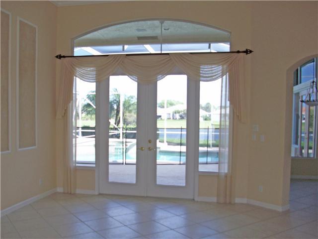 1547 SE BALLANTRAE Ct 1547