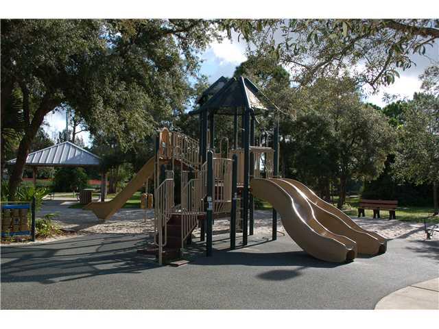 1635 SW Silver Pine Way 109-G1