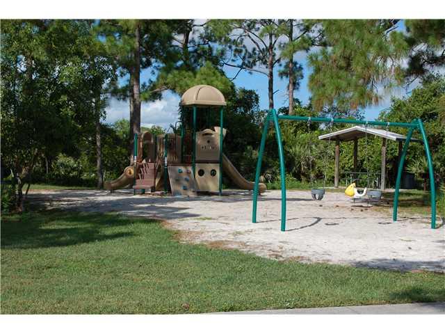 1635 SW Silver Pine Way 109-G1