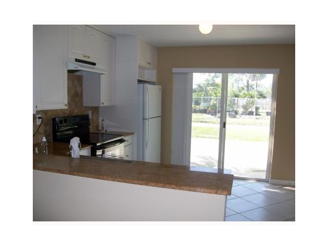 1126 NE Rio Pine Lane 1126