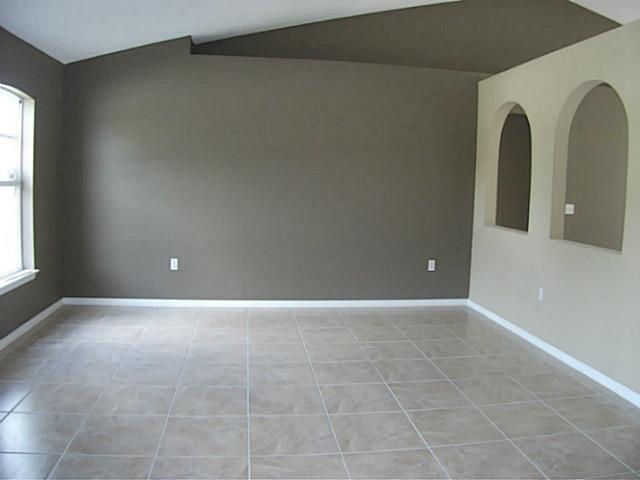 1189 SW Irving Street 1189