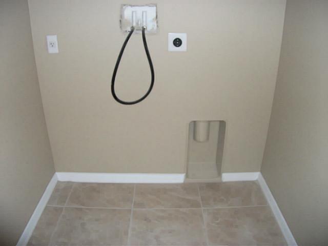 1189 SW Irving Street 1189