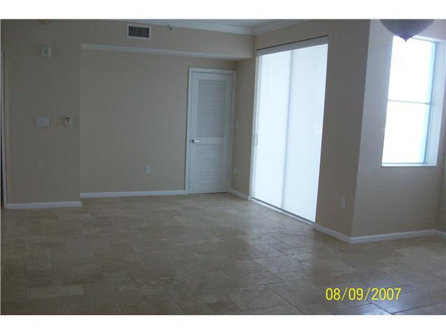 675 NW Flagler Avenue 203